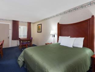 Travelodge By Wyndham Orange County Airport/ Costa Mesa Cameră foto