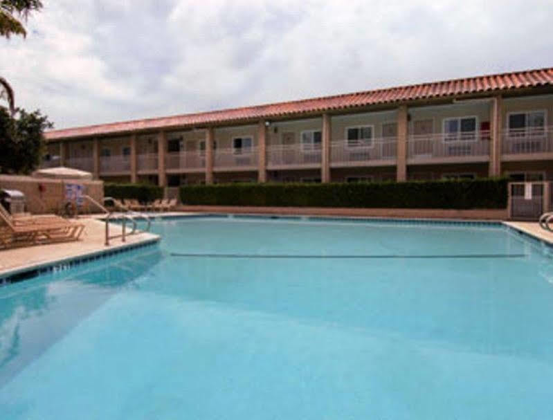Travelodge By Wyndham Orange County Airport/ Costa Mesa Exterior foto